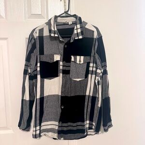 ROXY flannel -black &white